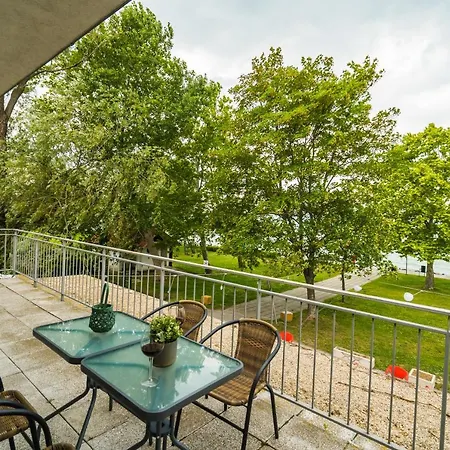 Siesta Sziget - Balaton-parti Apartman Siófok