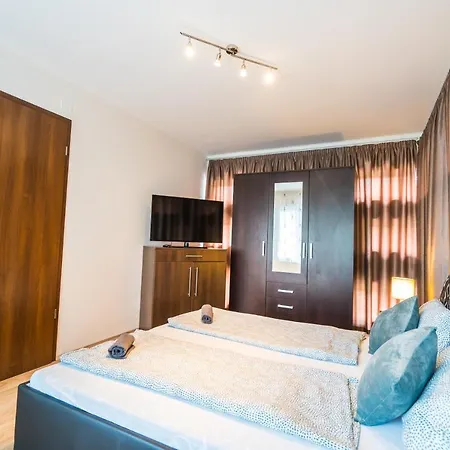 Siesta Sziget - Balaton-parti Siófok