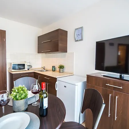 Siesta Sziget - Balaton-parti * Siófok