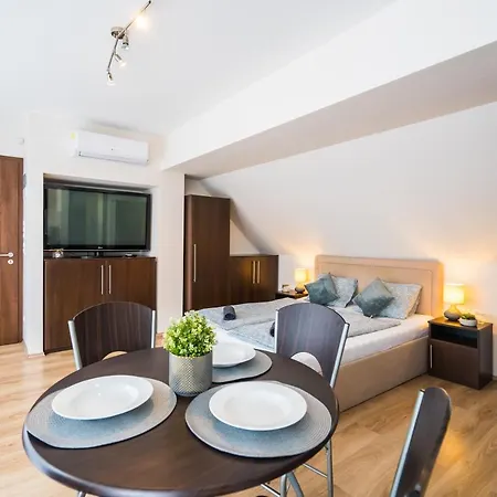 Siesta Sziget - Balaton-parti Apartament *