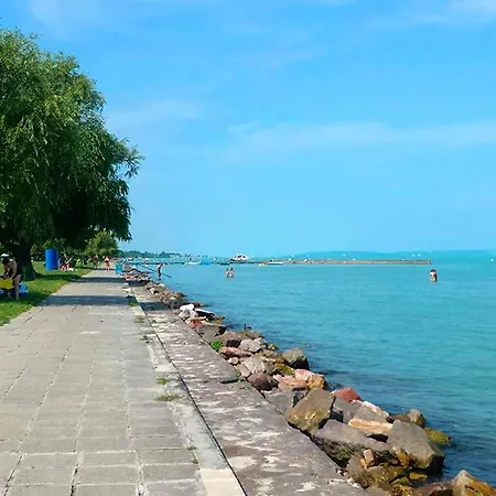 Apartament Siesta Sziget - Balaton-parti