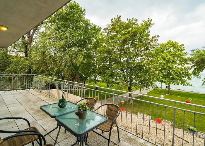 Siesta Sziget - Balaton-parti Apartment Siofok